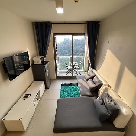 Unixx Sea View High Floor 1br Pattaya