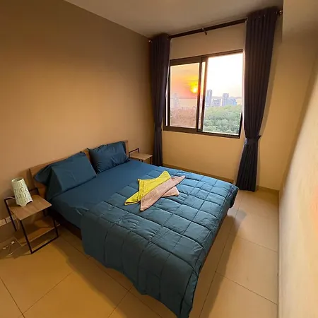 Unixx Sea View High Floor 1br