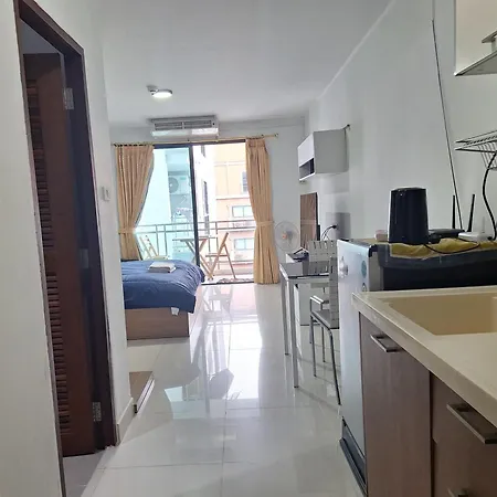 Neo2 Jomtrin Guest house Pattaya