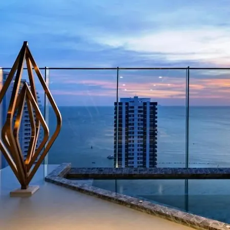 Luxury At Panora Pattaya, Pool And Gym Apartment