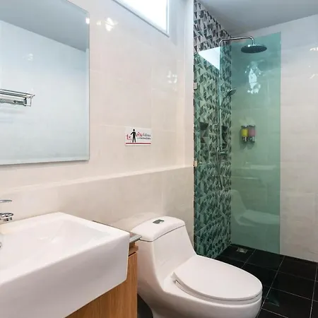 Center Pool 6br 14 Persons Sauna Pool Table Karaoke Bbq Pattaya
