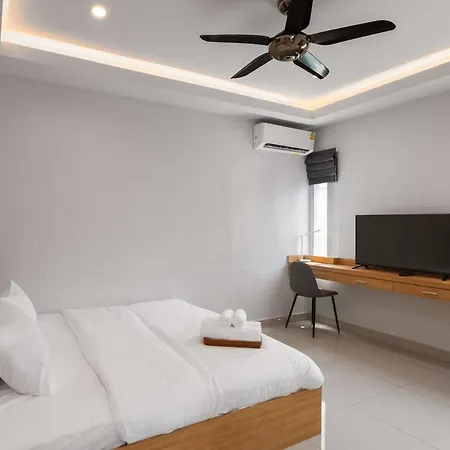 Center Pool 6br 14 Persons Sauna Pool Table Karaoke Bbq * Pattaya