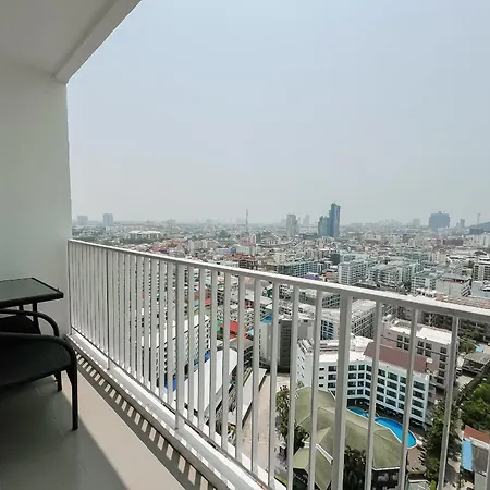 Apartment The Base Pattay Cd *
