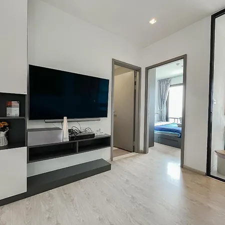 Apartment The Base Pattay Cd Pattaya