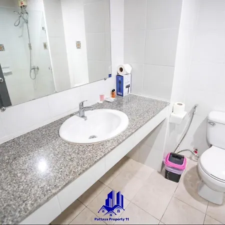 View Talay 6 Apartment