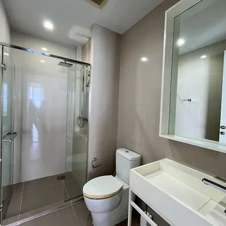 Apartment Baan Plai Haad, 2 Min Walk To Wong Amat Pattaya