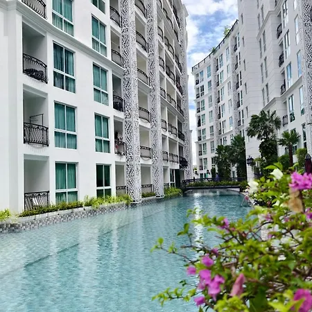 Garden Olympus By Dw Apartment