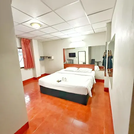 Apartment Malee & Restaurant