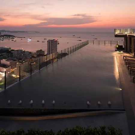 Apartment The Base Pattaya