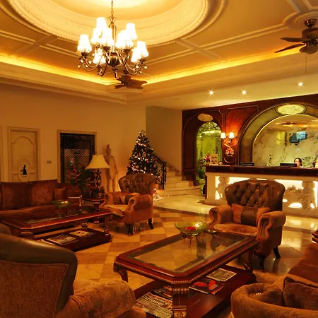 Four Seasons Place Hotel