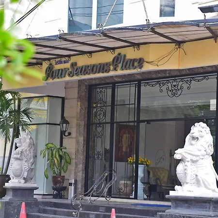 Four Seasons Place Hotel