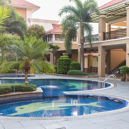 Eastern Grand Palace Pattaya