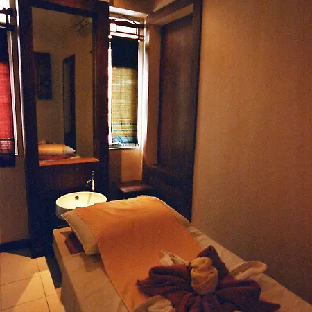 Eastern Grand Palace Hotel
