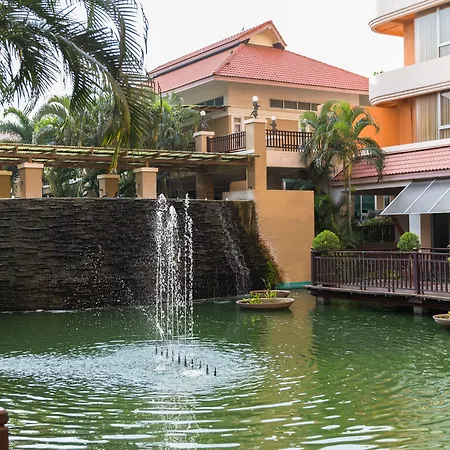 Eastern Grand Palace 4* Pattaya