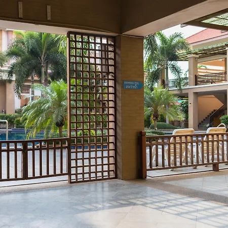 Eastern Grand Palace Hotel Pattaya