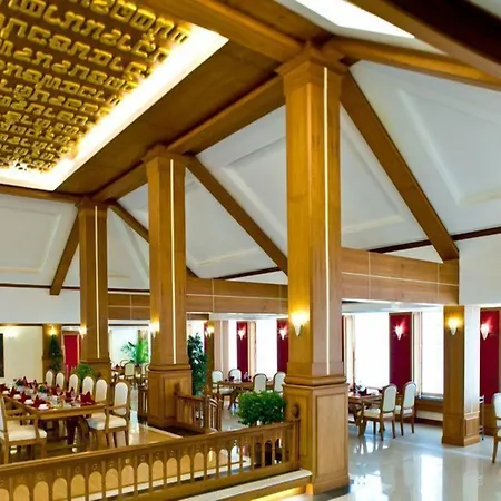 Eastern Grand Palace Pattaya