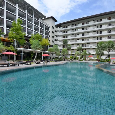 Sunday Wongamat Privacy Hotel