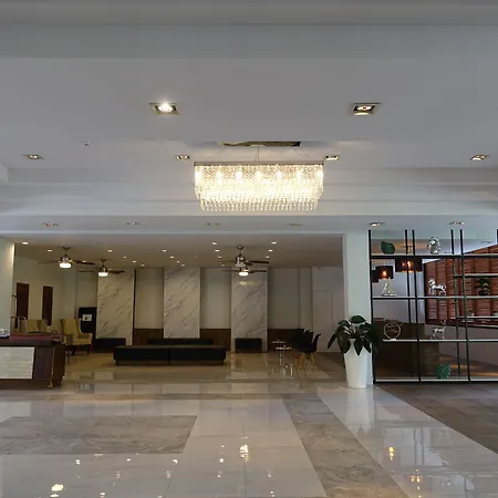Sunday Wongamat Privacy Hotel Pattaya