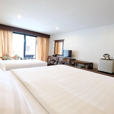Sunday Wongamat Privacy Hotel