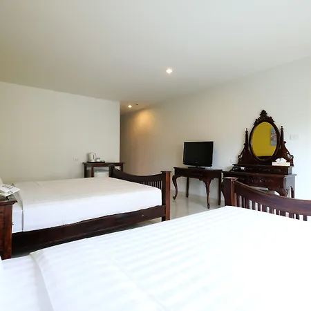Sunday Wongamat Privacy Hotel 4*