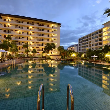 Hotel Sunday Wongamat Privacy Pattaya