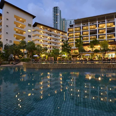 Sunday Wongamat Privacy Hotel