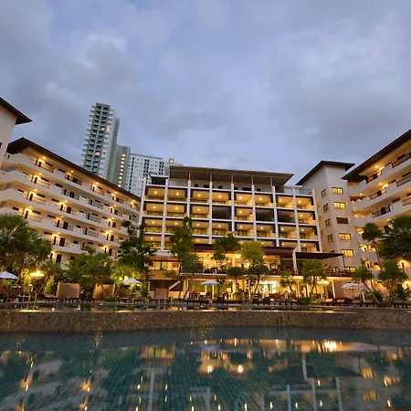 Sunday Wongamat Privacy Hotel