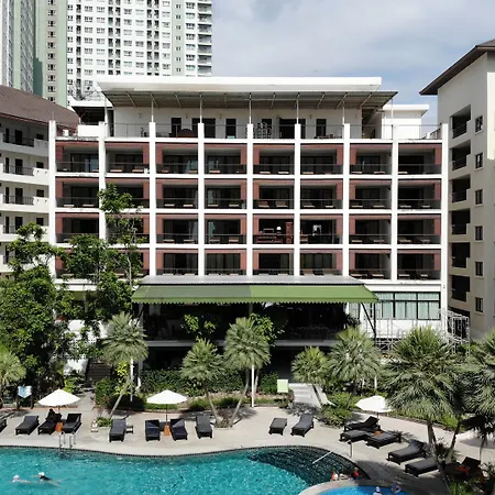 Sunday Wongamat Privacy Hotel