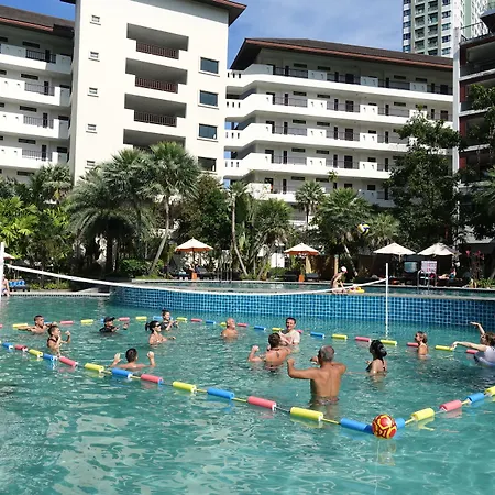 Sunday Wongamat Privacy Hotel