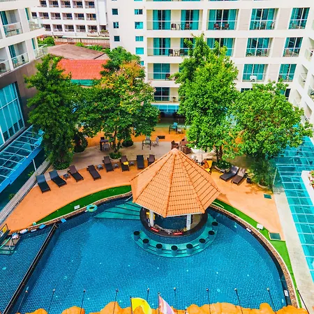 Centara Hotel