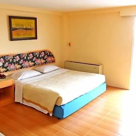 Queen 2* Pattaya