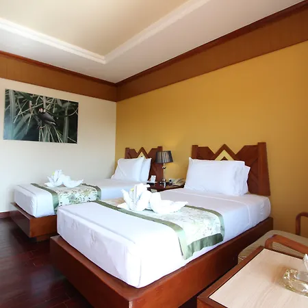 Garden Sea View 5*