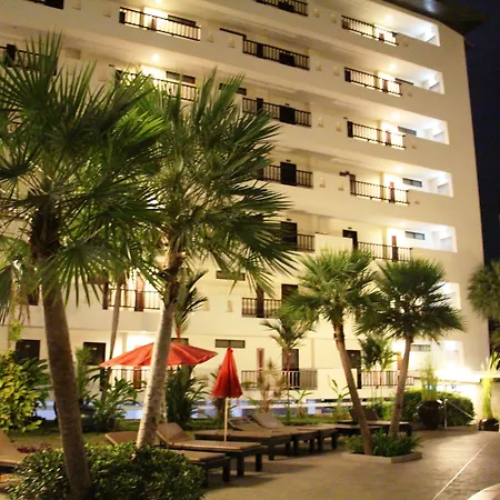 Sunday Wongamat Privacy Hotel Pattaya