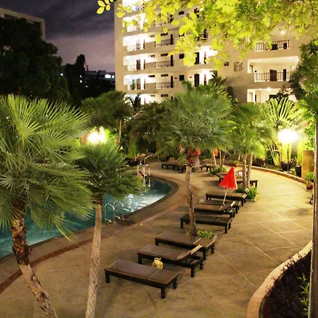 Sunday Wongamat Privacy Hotel Pattaya