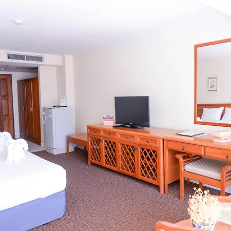 Sandy Spring Hotel 3*