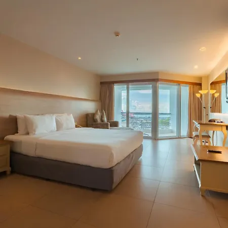 Sandy Spring Hotel 3*