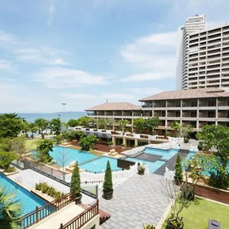 The Heritage Beachfront Resort 4*