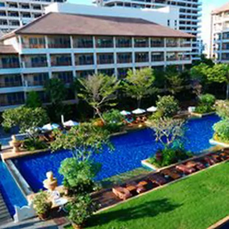 Resort The Heritage Beachfront