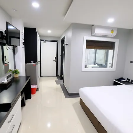The Tung Hotel 3*