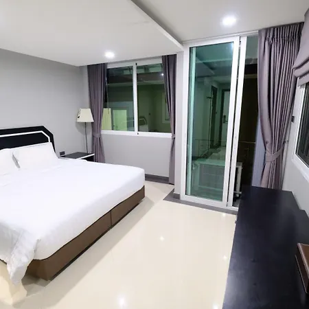 The Tung 3* Pattaya