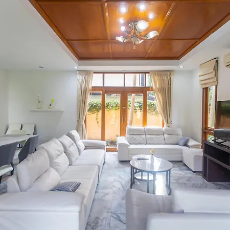 4 Bed Songthai - 5 *