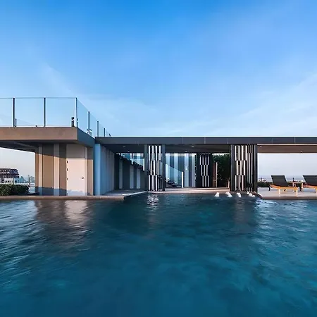 Apartment Sea View 29f & Rooftop Pool Pattaya