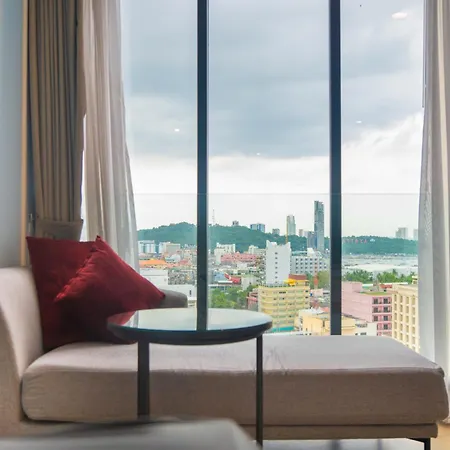 Edge Pattaya-luxury Downtown Escape Apartment