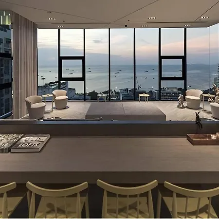 Apartment Sea View 29f & Rooftop Pool *