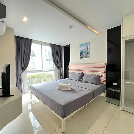 Ccr Apartment *