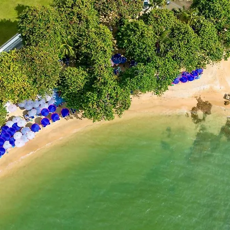 Resort The Heritage Beachfront