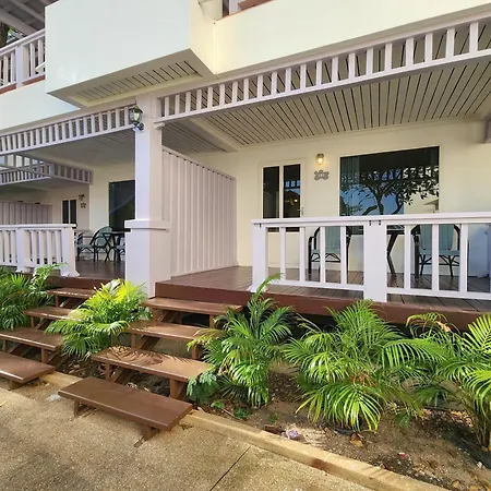 Garden Sea View 5*