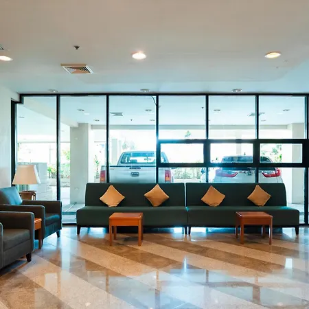 Sandy Spring Hotel 3*