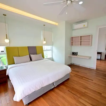 Villa Fiscus 3 Bedrooms With Private Pool.