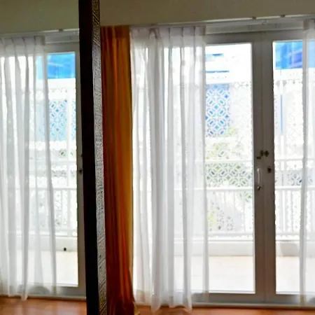 Fiscus 3 Bedrooms With Private Pool. *